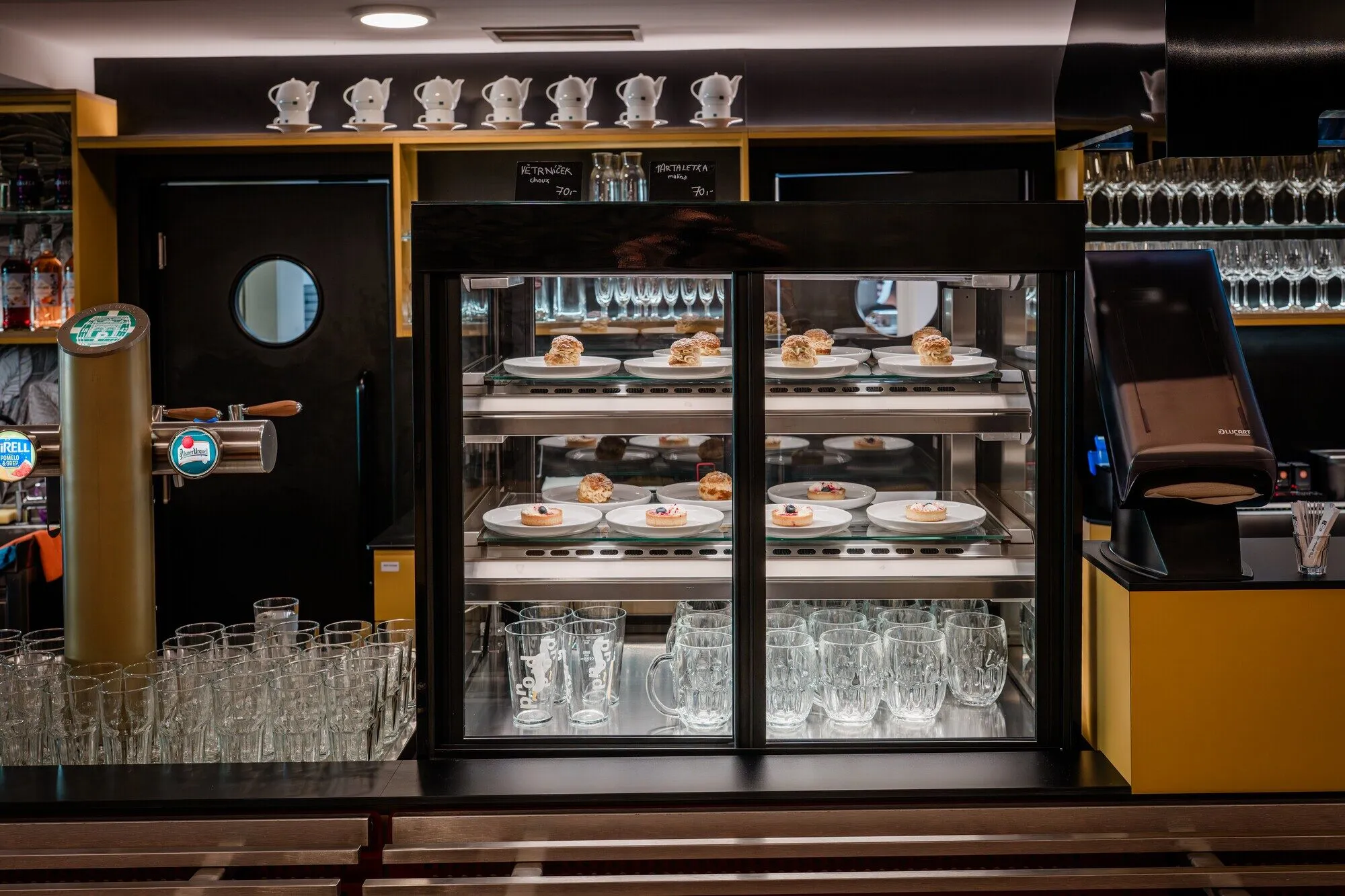 Restaurace Jedna báseň – foto 30